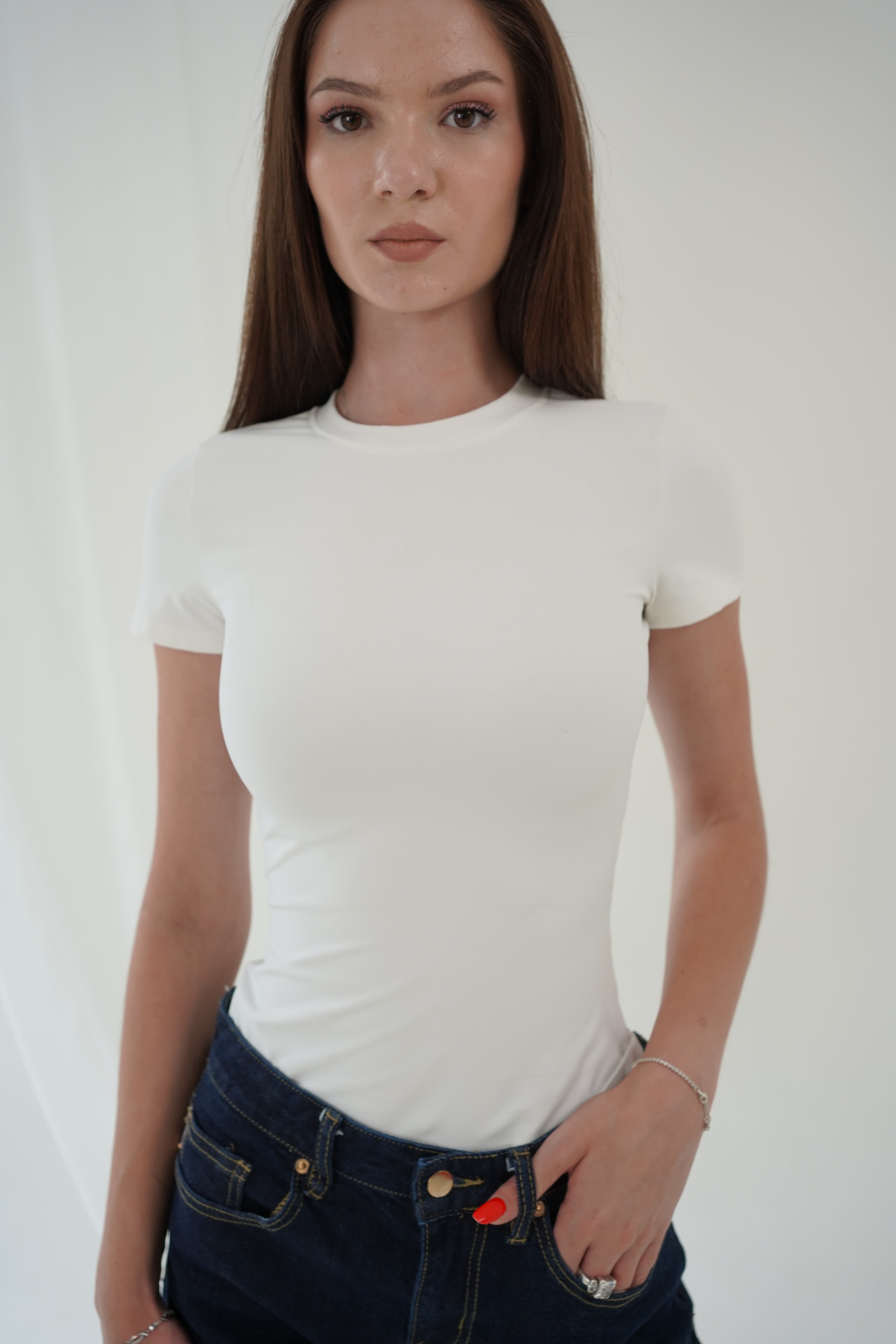 Tricou cu talia accentuată- Alb image