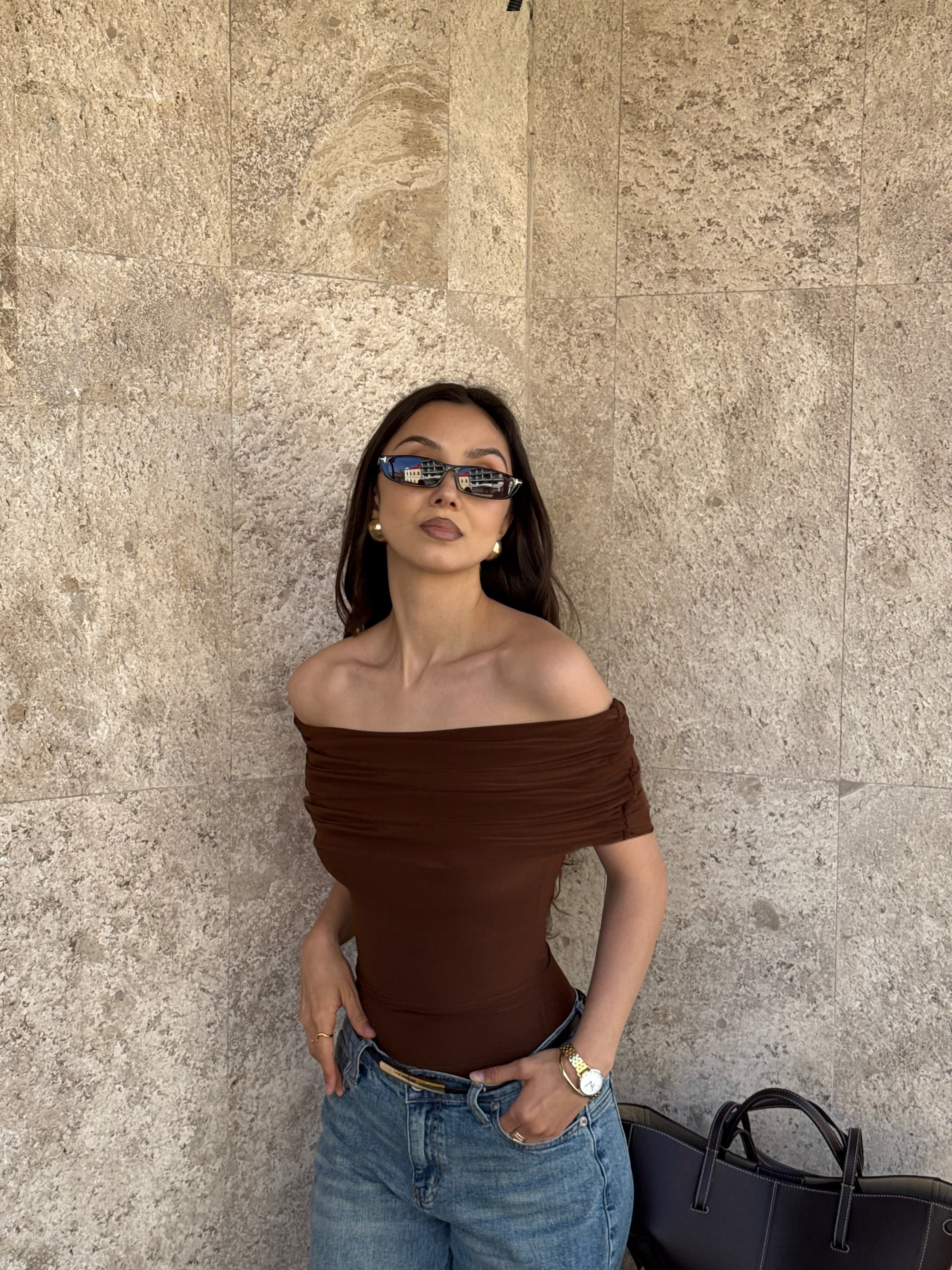 Off-Shoulder Top cu talia accentuată image